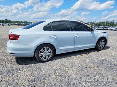 Trzecie zdjęcie samochodu z tyłu: 2017 VOLKSWAGEN JETTA S VIN:3VW2B7AJ4HM405853 - miniatura