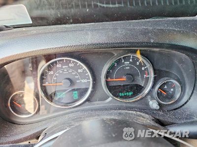 Zdjęcie 9 z 13 samochodu: 2017 JEEP WRANGLER UNLIMITED SPORT VIN:1C4BJWDG6HL634651 - miniatura