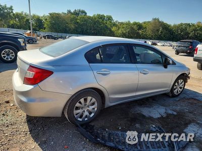 Trzecie zdjęcie samochodu z tyłu: 2012 HONDA CIVIC LX VIN:2HGFB2F57CH305631 - miniatura
