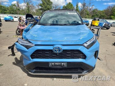 Piąte zdjęcie samochodu w środku: 2024 TOYOTA RAV4 XSE VIN:4T3E6RFV1RU171019 - miniatura