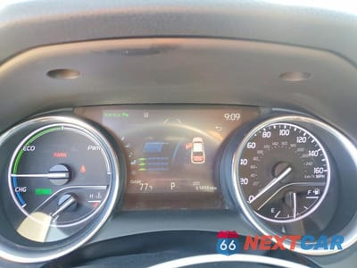 Zdjęcie 9 z 12 samochodu: 2019 TOYOTA CAMRY HYBRID VIN:4T1B21HK1KU517605 - miniatura