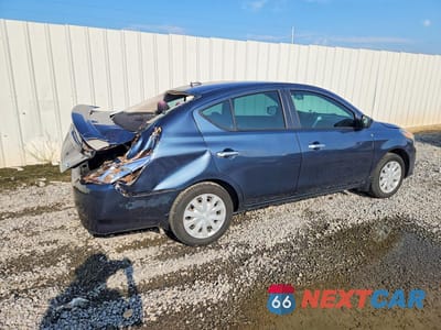 Trzecie zdjęcie samochodu z tyłu: 2015 NISSAN VERSA 1.6 SV VIN:3N1CN7AP6FL914092 - miniatura