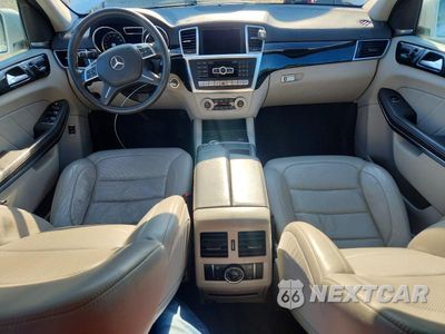 Zdjęcie 8 z 12 samochodu: 2014 MERCEDES-BENZ GL 350 BLUETEC VIN:4JGDF2EE4EA363043 - miniatura