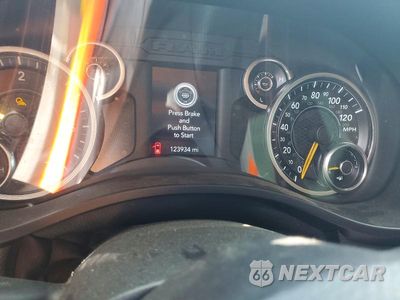 Zdjęcie 9 z 12 samochodu: 2019 RAM 1500 TRADESMAN VIN:1C6RREGT1KN614708 - miniatura