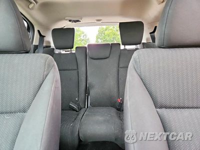 Zdjęcie 10 z 13 samochodu: 2018 HONDA HR-V EX VIN:3CZRU6H53JM713952 - miniatura