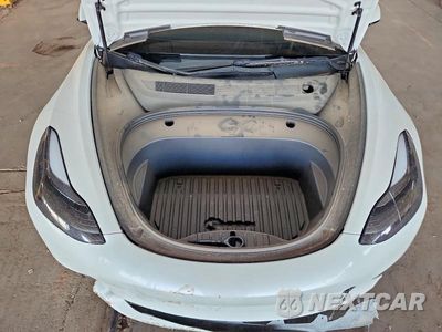 Zdjęcie 11 z 12 samochodu: 2023 TESLA MODEL 3 VIN:5YJ3E1EB4PF388862 - miniatura