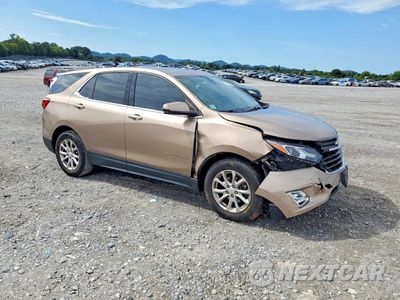 Czwarte zdjęcie samochodu z boku: 2019 CHEVROLET EQUINOX LT VIN:2GNAXKEV1K6244466 - miniatura
