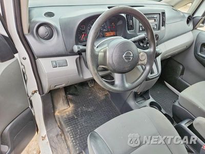 Zdjęcie 8 z 13 samochodu: 2017 NISSAN NV200 DELIVERY VAN VIN:3N6CM0KN6HK708636 - miniatura