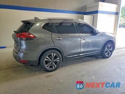 Trzecie zdjęcie samochodu z tyłu: 2018 NISSAN ROGUE SL VIN:JN8AT2MT6JW461783 - miniatura