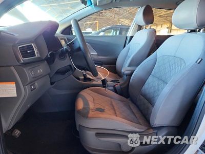 Zdjęcie 7 z 12 samochodu: 2019 KIA NIRO FE VIN:KNDCB3LC4K5265153 - miniatura