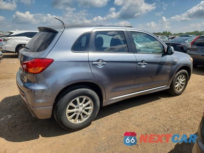 Trzecie zdjęcie samochodu z tyłu: 2012 MITSUBISHI OUTLANDER SPORT ES VIN:JA4AP3AU8CZ011115 - miniatura