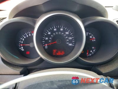 Zdjęcie 9 z 12 samochodu: 2013 KIA SOUL + VIN:KNDJT2A63D7626679 - miniatura