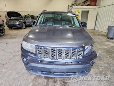 Piąte zdjęcie samochodu w środku: 2014 JEEP COMPASS LATITUDE VIN:1C4NJDEB4ED892225 - miniatura