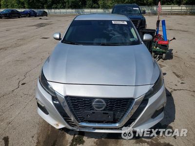Piąte zdjęcie samochodu w środku: 2022 NISSAN ALTIMA S VIN:1N4BL4BV8NN380351 - miniatura
