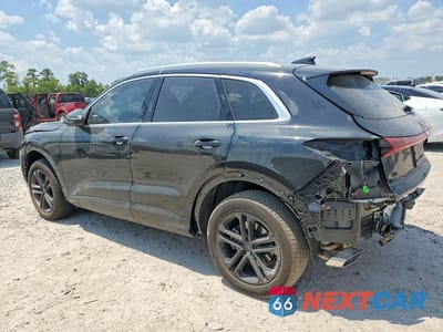 Drugie zdjęcie samochodu z przodu: 2026 AUDI Q5 PREMIUM VIN:WA11AAGU6T2019526 - miniatura