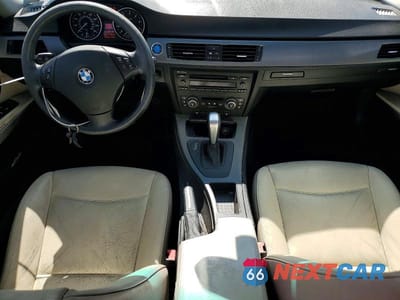 Zdjęcie 8 z 12 samochodu: 2009 BMW 328 XI SULEV VIN:WBAPK53539A509727 - miniatura