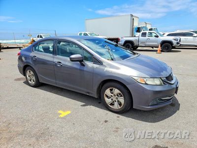 Czwarte zdjęcie samochodu z boku: 2015 HONDA CIVIC LX VIN:2HGFB2F5XFH542568 - miniatura