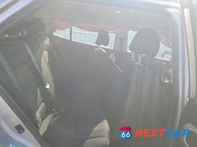 Zdjęcie 11 z 14 samochodu: 2025 HYUNDAI VENUE SEL VIN:KMHRC8A32SU386353 - miniatura
