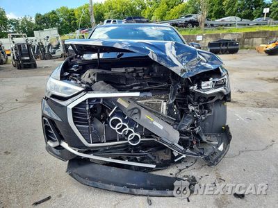 Piąte zdjęcie samochodu w środku: 2022 AUDI Q3 PREMIUM PLUS S LINE 45 VIN:WA1EECF3XN1080915 - miniatura