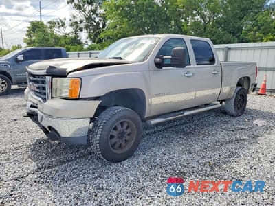 2008 GMC SIERRA C2500 HEAVY DUTY 1GTHC23K68F158306 - główne zdjęcie licytacji z USA - miniatura