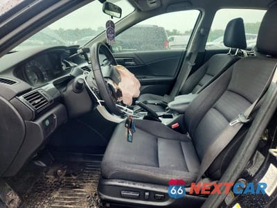 Zdjęcie 7 z 13 samochodu: 2014 HONDA ACCORD SPORT VIN:1HGCR2F51EA013585 - miniatura