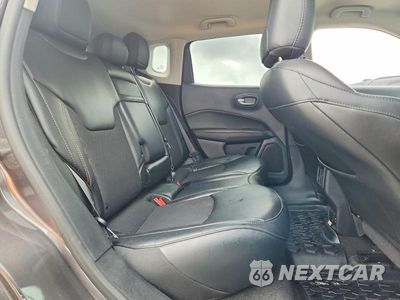 Zdjęcie 11 z 13 samochodu: 2019 JEEP COMPASS LATITUDE VIN:3C4NJDBB2KT776466 - miniatura