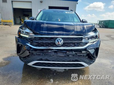 Piąte zdjęcie samochodu w środku: 2024 VOLKSWAGEN TAOS S VIN:3VV5X7B23RM106978 - miniatura