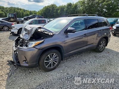 2018 TOYOTA HIGHLANDER XLE 5TDJZRFH6JS554170 - główne zdjęcie licytacji z USA - miniatura