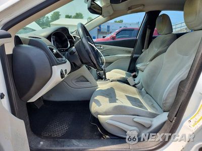 Zdjęcie 7 z 12 samochodu: 2013 DODGE DART SXT VIN:1C3CDFBA6DD710629 - miniatura