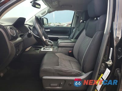 Zdjęcie 7 z 12 samochodu: 2016 TOYOTA TUNDRA CREWMAX SR5 VIN:5TFEM5F14GX104290 - miniatura