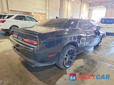 Trzecie zdjęcie samochodu z tyłu: 2018 DODGE CHALLENGER R/T VIN:2C3CDZBT1JH171743 - miniatura