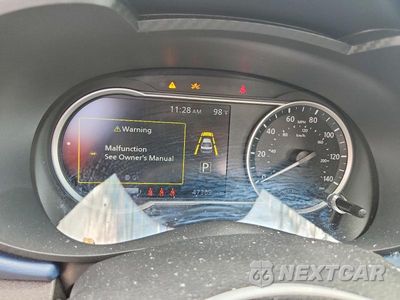 Zdjęcie 9 z 12 samochodu: 2025 NISSAN VERSA SV VIN:3N1CN8EV1SL822039 - miniatura