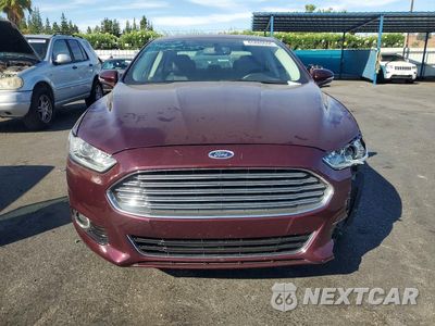 Piąte zdjęcie samochodu w środku: 2013 FORD FUSION TITANIUM PHEV VIN:3FA6P0SUXDR242490 - miniatura