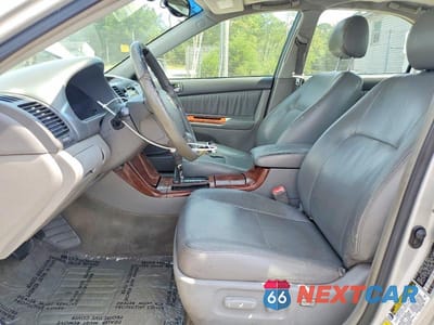 Zdjęcie 7 z 12 samochodu: 2005 TOYOTA CAMRY XLE V6 VIN:4T1BF30KX5U085998 - miniatura