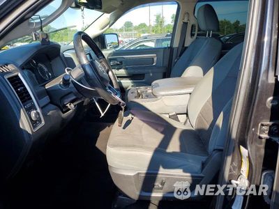 Zdjęcie 7 z 12 samochodu: 2016 RAM 1500 SLT VIN:3C6RR7LT9GG250829 - miniatura