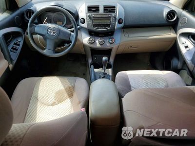 Zdjęcie 8 z 13 samochodu: 2007 TOYOTA RAV4 BASE VIN:JTMBK33V075017986 - miniatura