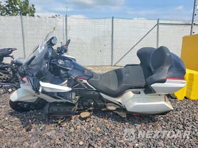 Trzecie zdjęcie samochodu z tyłu: 2024 HONDA GL1800 D VIN:JH2SC795XRK600461 - miniatura