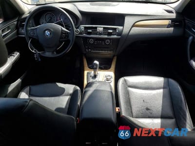 Zdjęcie 8 z 13 samochodu: 2011 BMW X3 XDRIVE28I VIN:5UXWX5C56BL712345 - miniatura