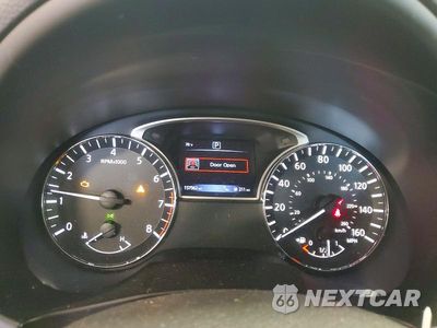 Zdjęcie 9 z 13 samochodu: 2017 NISSAN ALTIMA 2.5 SV VIN:1N4AL3AP9HC133140 - miniatura