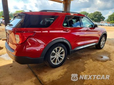 Trzecie zdjęcie samochodu z tyłu: 2021 FORD EXPLORER XLT VIN:1FMSK7DH6MGC10476 - miniatura