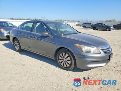 Czwarte zdjęcie samochodu z boku: 2011 HONDA ACCORD LX VIN:1HGCP2F36BA029510 - miniatura