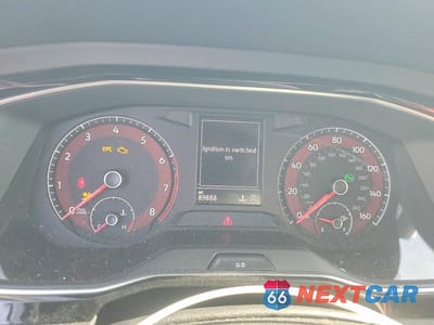 Zdjęcie 9 z 12 samochodu: 2019 VOLKSWAGEN JETTA S VIN:3VWC57BU9KM120366 - miniatura