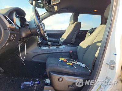 Zdjęcie 7 z 12 samochodu: 2015 JEEP GRAND CHEROKEE LAREDO VIN:1C4RJFAG2FC173352 - miniatura
