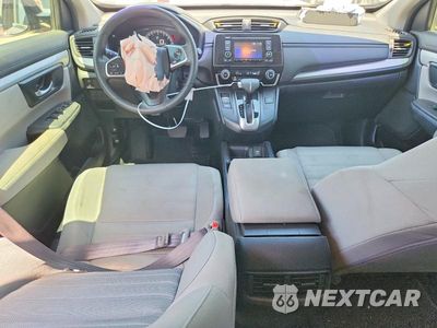 Zdjęcie 8 z 13 samochodu: 2019 HONDA CR-V LX VIN:5J6RW5H34KL001276 - miniatura