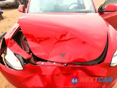 Zdjęcie 11 z 12 samochodu: 2021 TESLA MODEL Y VIN:5YJYGDEE5MF267846 - miniatura