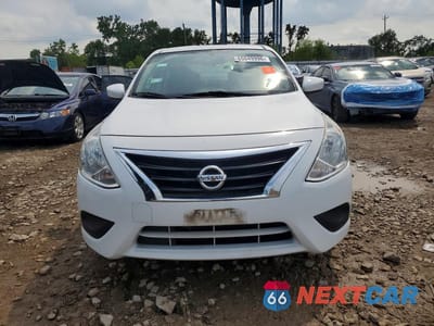Piąte zdjęcie samochodu w środku: 2017 NISSAN VERSA 1.6 SV VIN:3N1CN7APXHL864817 - miniatura