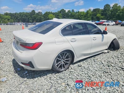 Trzecie zdjęcie samochodu z tyłu: 2021 BMW 330XI VIN:3MW5R7J07M8B49582 - miniatura