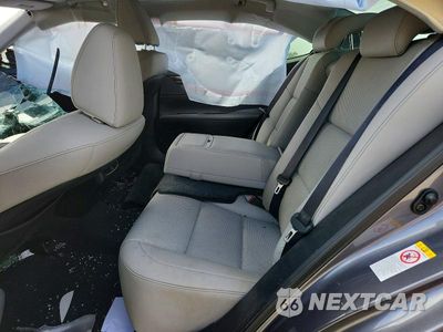 Zdjęcie 10 z 12 samochodu: 2017 LEXUS ES 350 VIN:58ABK1GG3HU061900 - miniatura
