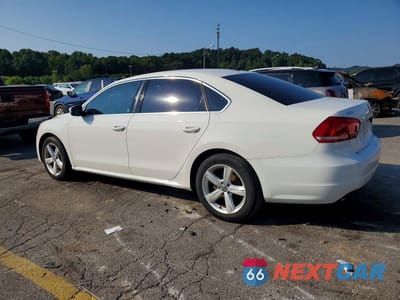 Drugie zdjęcie samochodu z przodu: 2014 VOLKSWAGEN PASSAT S VIN:1VWAT7A30EC039803 - miniatura