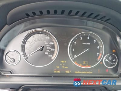 Zdjęcie 9 z 12 samochodu: 2011 BMW 550 I VIN:WBAFR9C5XBC271139 - miniatura